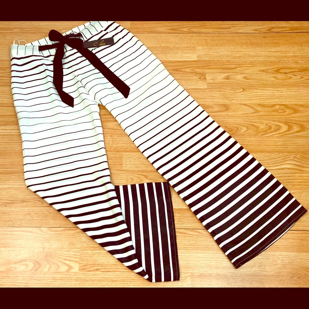 C.Luce NWT Wide straight Leg Striped Pants Large